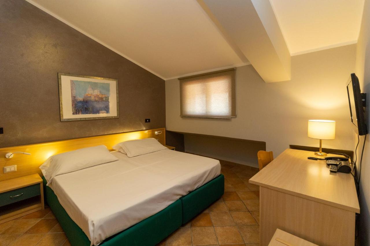 Hotel Federica Riace Marina Kültér fotó