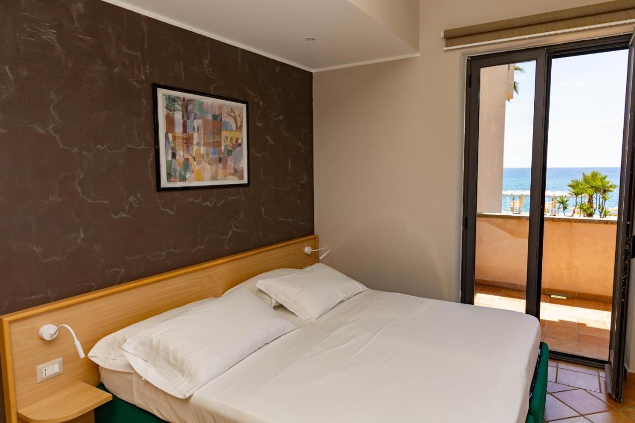 Hotel Federica Riace Marina Kültér fotó