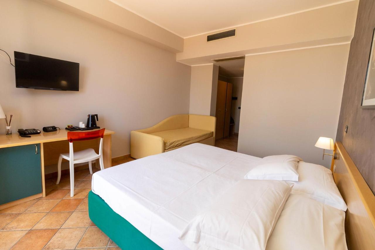 Hotel Federica Riace Marina Kültér fotó