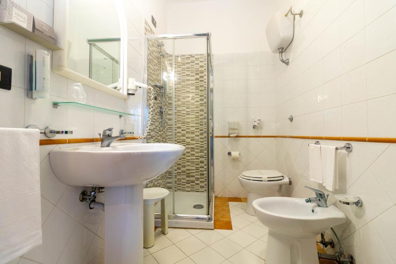 Hotel Federica Riace Marina Kültér fotó